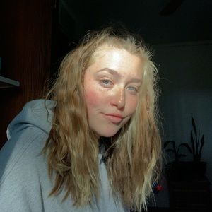 Meet your Posher, Josalynne